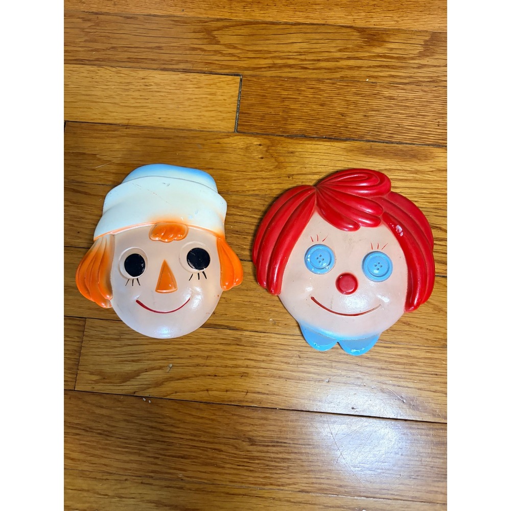 Vintage Raggedy Ann and Andy Chalkware Wall Plaques Set Mid Century Decor
